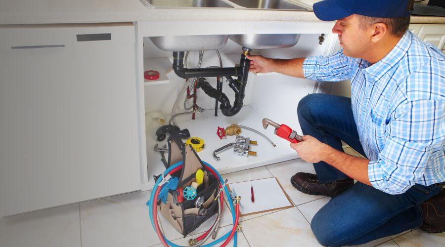 Professional emergency plumbing in Cruger, MS